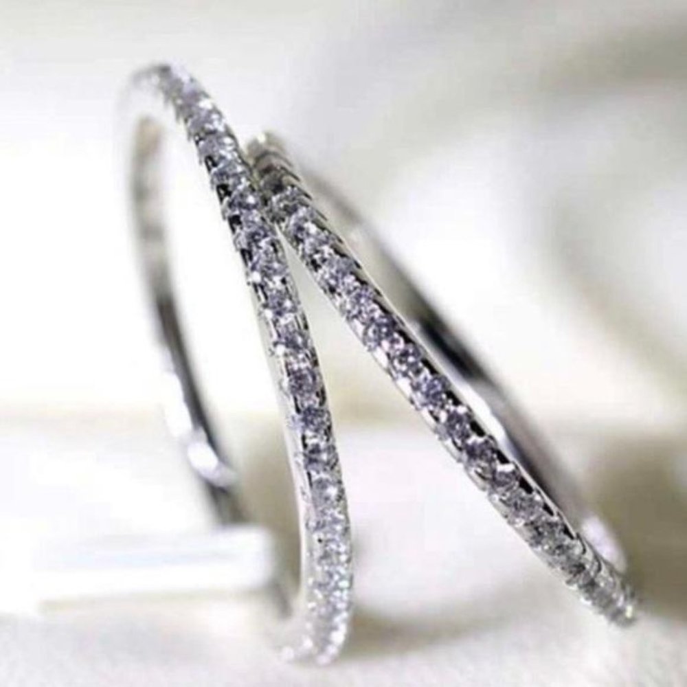 NEW 925 STERLING SILVER DIAMOND BAND RING